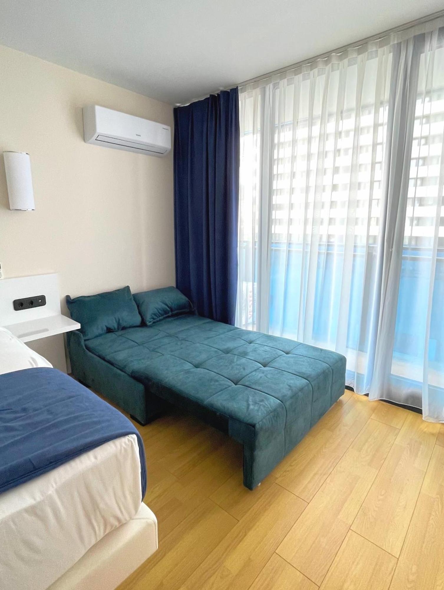 Hellobatumi Aparthotel Eksteriør bilde